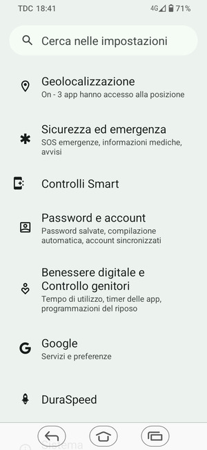 Scorri e seleziona Password e account