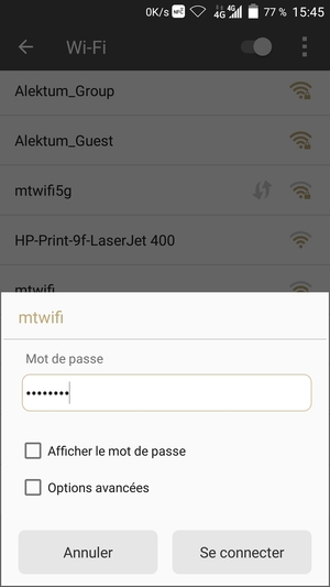 Saisissez le mot de passe du Wi-Fi et sélectionnez Se connecter