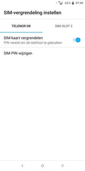 Selecteer Public en SIM PIN wijzigen
