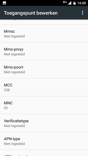 Scroll naar beneden en voer mms-gegevens in