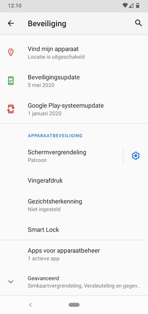 Om de pin voor de simkaart te wijzigen, scroll naar en selecteer Geavanceerd