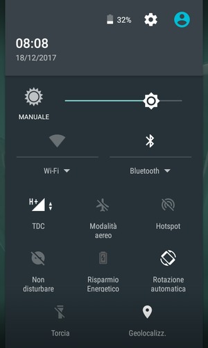 Disattiva Wi-Fi e Bluetooth