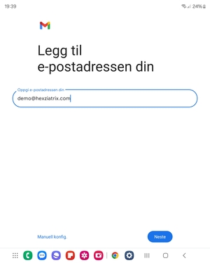 Skriv inn e-postadresse og velg Neste