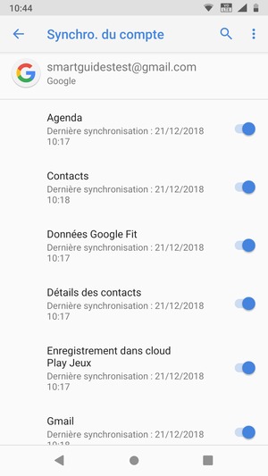 Assurez-vous que Contacts est sélectionné