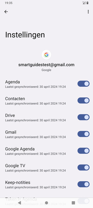 Zorg ervoor dat Contacten geselecteerd is