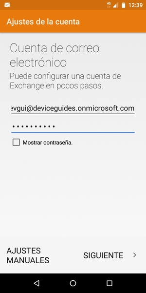 Introduzca su dirección de correo electrónico y contraseña. Seleccione AJUSTES MANUALES