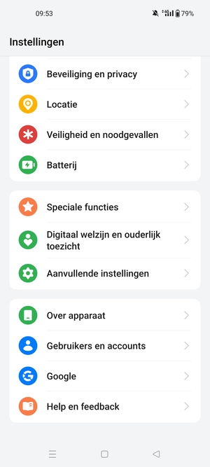 Scroll naar en selecteer Gebruikers en accounts