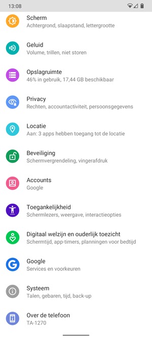 Scroll naar en selecteer Accounts