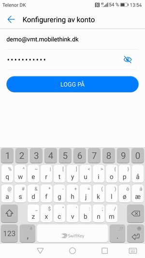 Skriv inn e-postadresse og passord. Velg LOGG PÅ