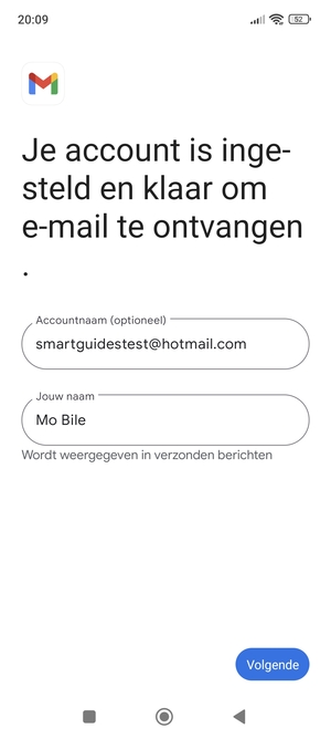 Geef uw account een naam en voer uw naam in. Selecteer Volgende