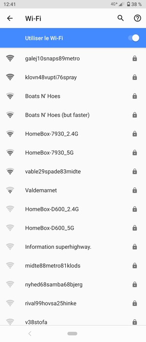 Sélectionnez le réseau sans fil auquel vous souhaitez vous connecter