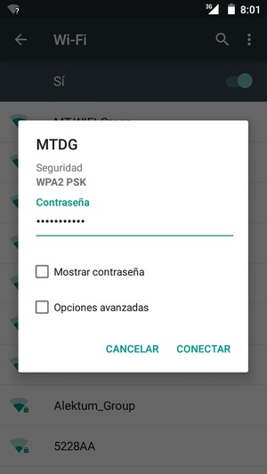 Introduzca la contraseña de Wi-Fi y seleccione CONECTAR