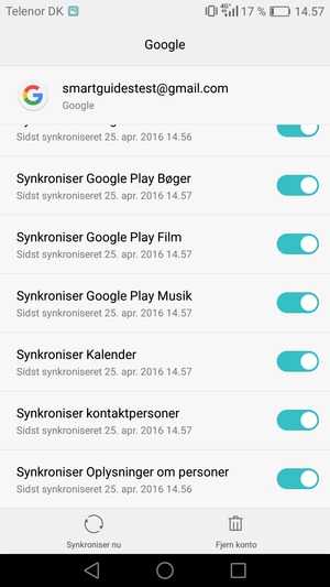 Kontroller at Synkroniser kontaktpersoner er valgt