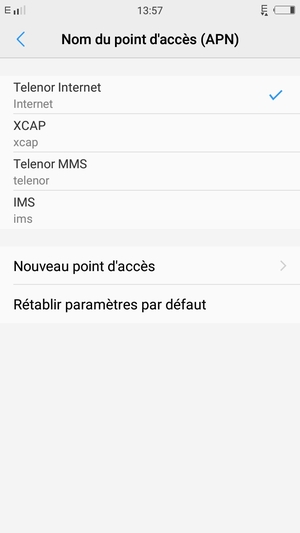 Sélectionnez Rétablir paramètres par défaut