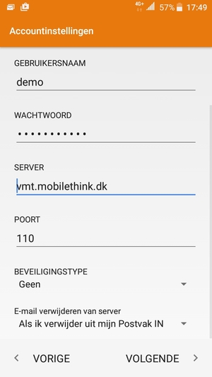 Voer Gebruikersnaam en binnenkomend serveradres in. Selecteer VOLGENDE