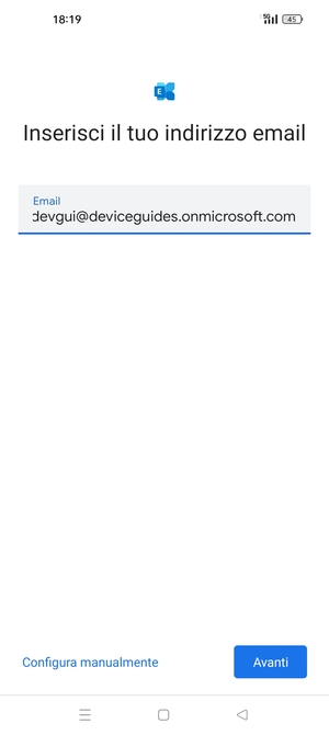 Inserisci il tuo indirizzo email e seleziona Configura manualmente