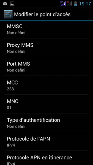 Faites défiler vers le bas et saisissez les informations MMS
