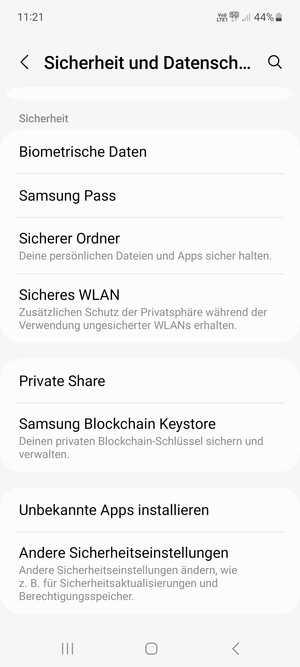Scrollen Sie und wählen Sie Andere Sicherheitseinstellungen