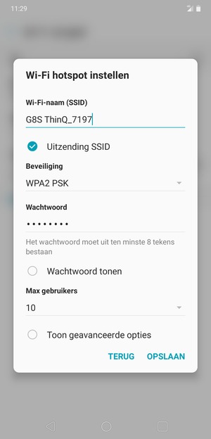 Voer een wachtwoord van een WiFi-hotspot in van ten minste 8 tekens en selecteer OPSLAAN