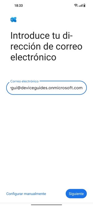 Introduzca su Dirección de correo electrónico y seleccione Configurar manualmente