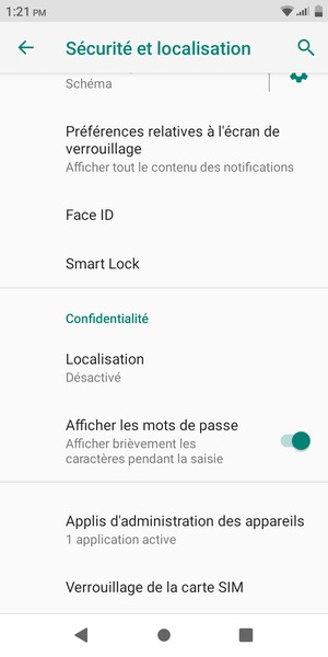Faites défiler et sélectionnez Verrouillage de la carte SIM