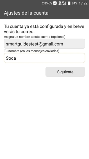Déle a su cuenta un nombre y escriba su nombre. Seleccione Siguiente