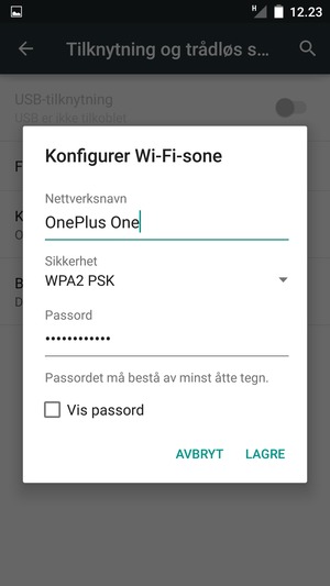 Skriv inn et Wi-Fi hotspot-passord på minst 8 tegn og velg LAGRE