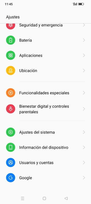 Desplácese y seleccione Usuarios y cuentas