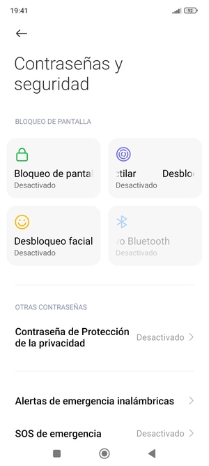 Para activar su bloqueo de pantalla, vaya al menú Contraseñas y seguridad y seleccione Bloqueo de pantalla