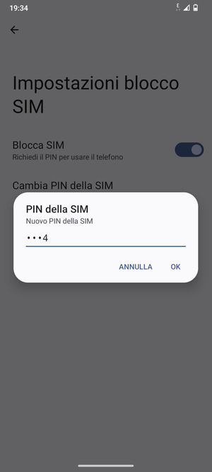 Inserisci Nuovo PIN della SIM e seleziona OK