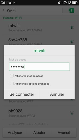 Saisissez le mot de passe du Wi-Fi et sélectionnez Se connecter