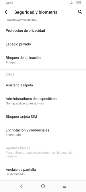 Para cambiar el PIN de la tarjeta SIM, desplácese y seleccione Bloqueo tarjeta SIM