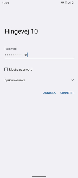 Inserisci la password del Wi-Fi e seleziona CONNETTI