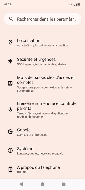 Faites défiler et sélectionnez Système