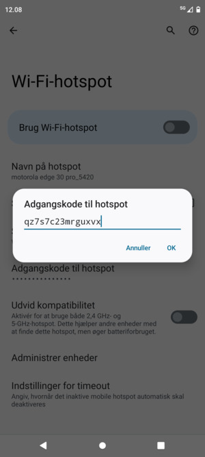 Indtast en Wi-Fi-hotspot adgangskode på minimum 8 tegn og vælg OK