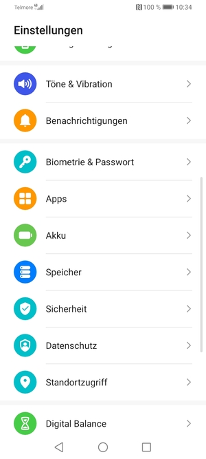 Um Ihre Bildschirmsperre zu aktivieren, gehen Sie zum Einstellungen Menü und wählen Sie  Biometrie & Passwort