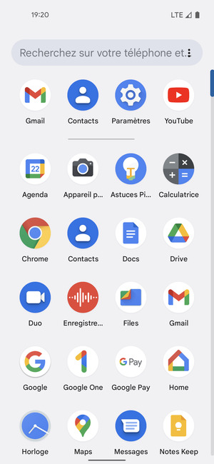 Sélectionnez Contacts