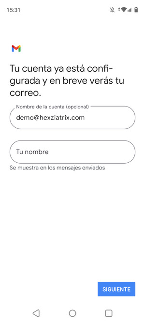 Déle a su cuenta un nombre y escriba su nombre. Seleccione SIGUIENTE