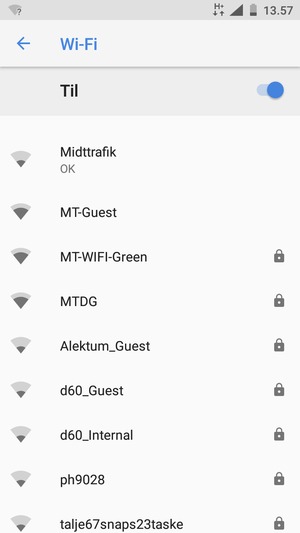 Vælg det trådløse netværk, du ønsker at oprette forbindelse til