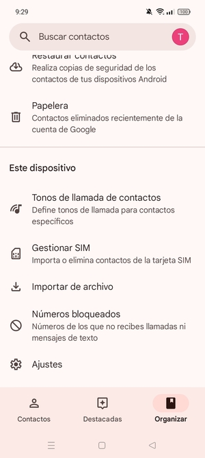 Desplácese y seleccione Gestionar SIM