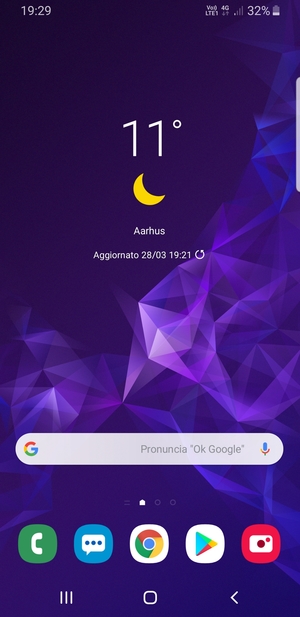 Scorri verso l'alto