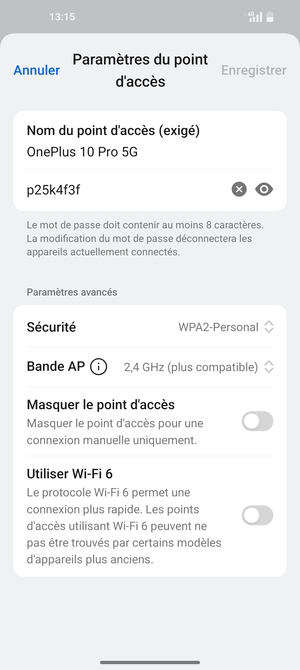 Saisissez un mot de passe de hotspot Wi-Fi d'au moins 8 caractères et sélectionnez Enregistrer