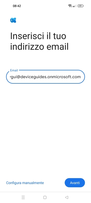Inserisci il tuo indirizzo email e seleziona Configura manualmente
