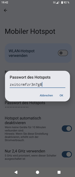 Geben Sie eine WLAN-Hotspot-Passwort mit mindestens 8 Zeichen ein und wählen Sie OK