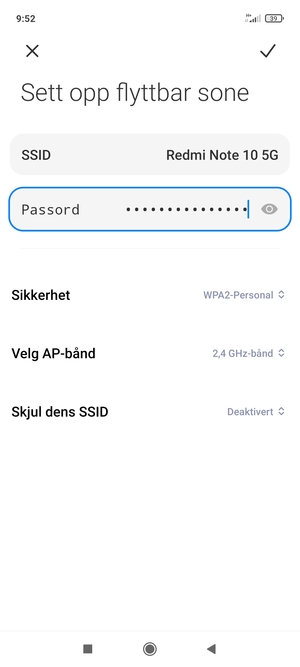 Skriv inn et Wi-Fi hotspot-passord på minst 8 tegn og velg LAGRE