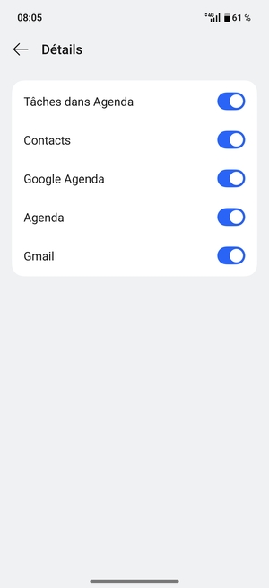 Assurez-vous que Contacts est sélectionné