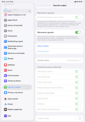 Scorri  e seleziona Face ID e codice