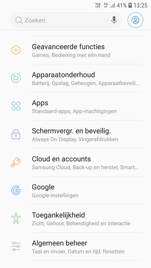 Scroll naar en selecteer Schermverg. en beveilig.