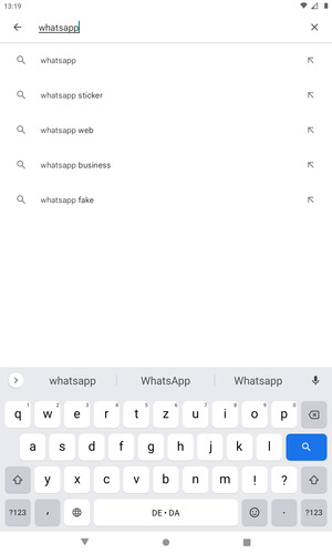 Geben Sie den Namen der App ein und wählen Sie Suchen