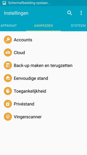 Selecteer AANPASSEN en  Accounts